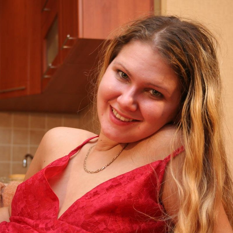 Escort Breann de Champagne-Mouton