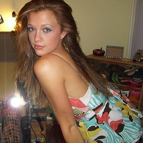 Escort Alix de Thiers