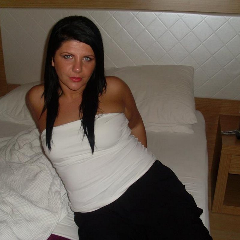 Escort Anaïs de Saint-Jean-la-Poterie