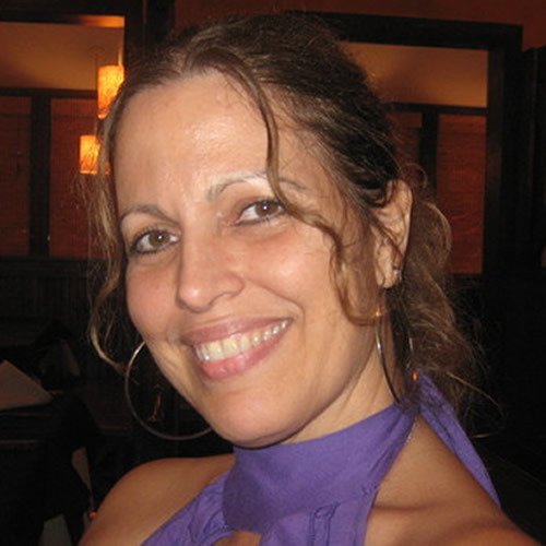 Escort Hailee de Chazé-Henry