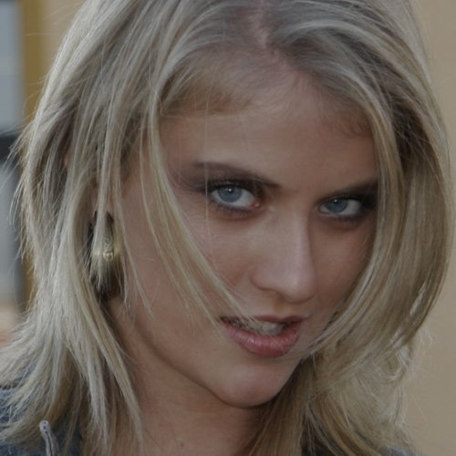 Escort Gia de Fréthun