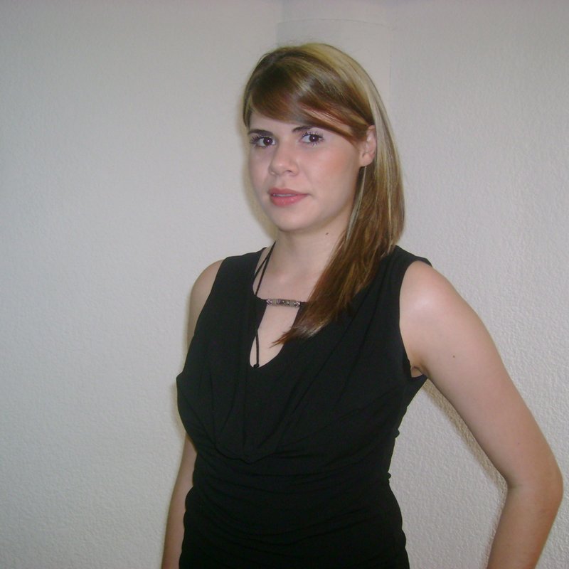 Escort Sharyl de Saint-Aignan-de-Cramesnil