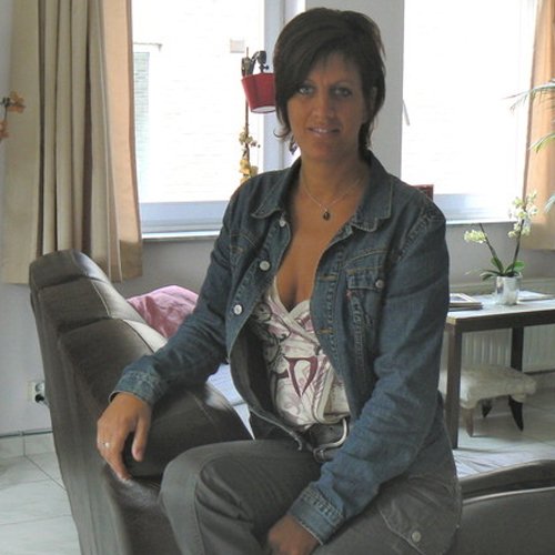 Escort Phyliss de Ormes-sur-Voulzie
