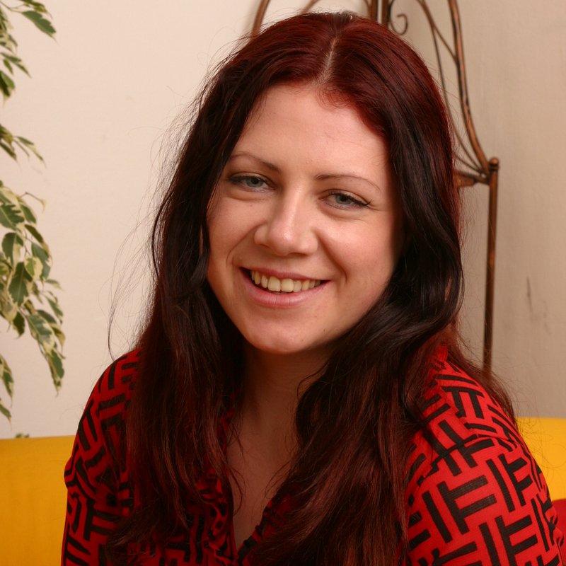 Escort Bettye de Anost