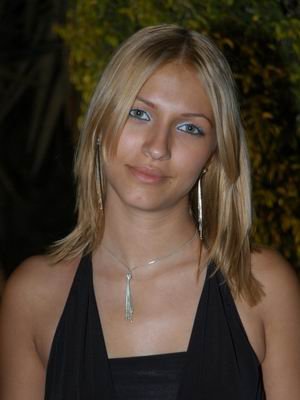Escort Bess de Luz-Saint-Sauveur