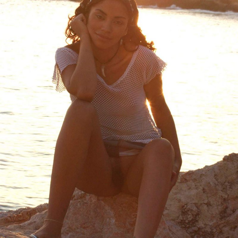 Escort Laurence  de Ferrières-sur-Sichon
