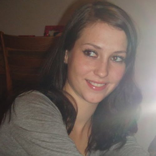 Escort Cyndi de Cornille